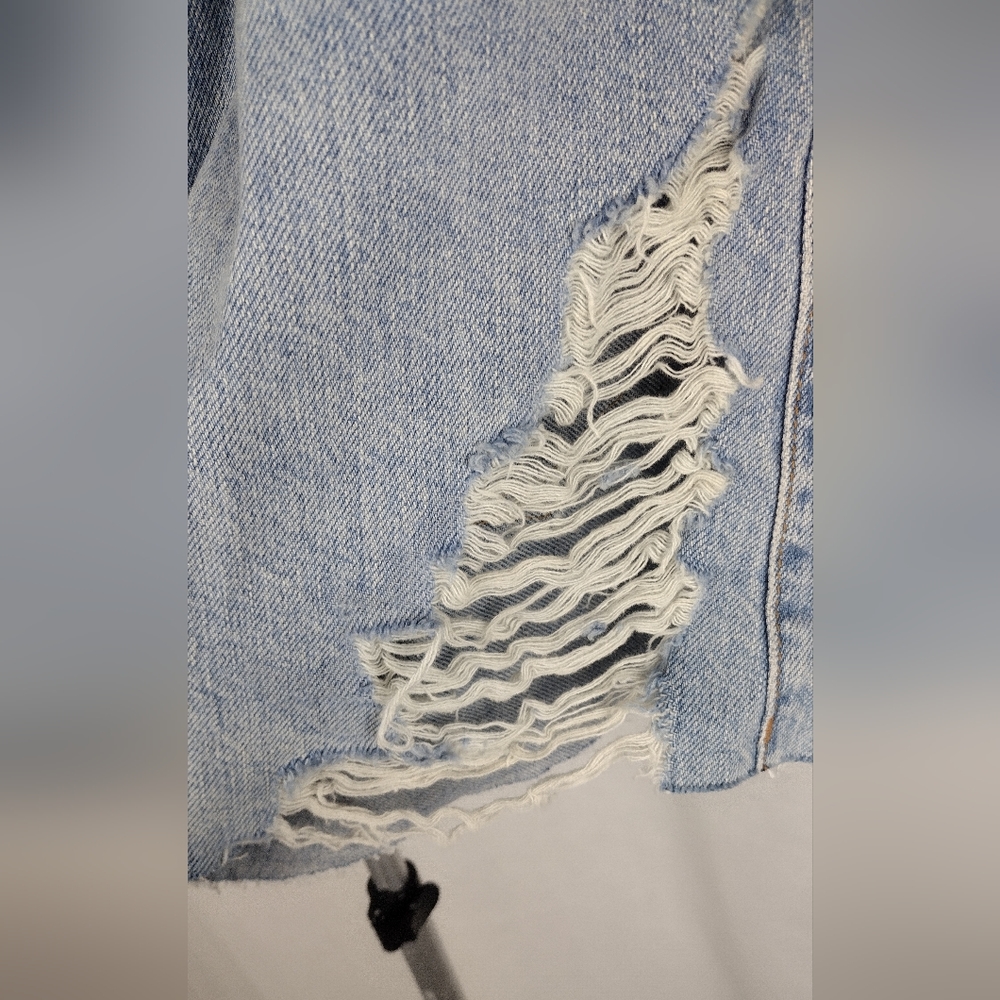 Topshop Ripped A line Mom Shorts In Mid Blue Size 6 NWOT - Picture 8 of 11